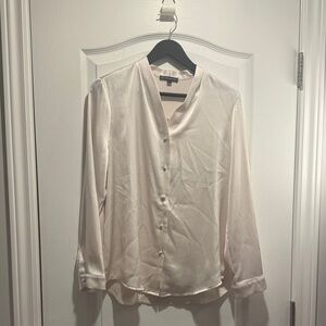 217 Adrianna Papell cream coloured Vince band-collar blouse